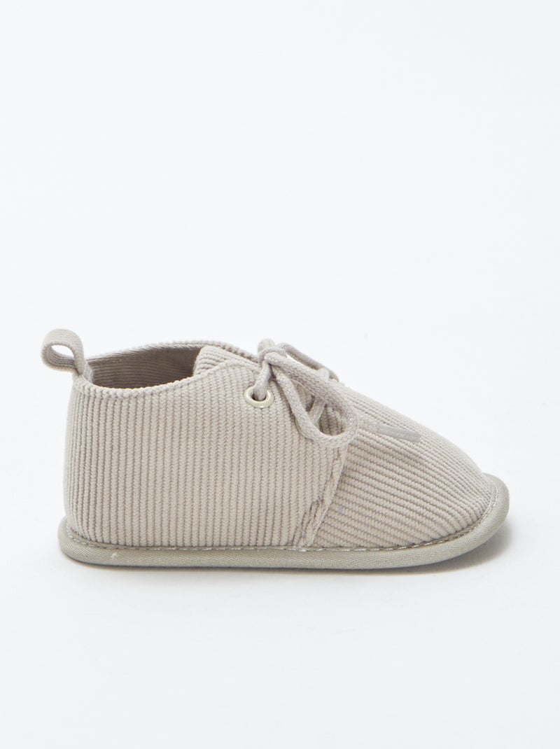 Chaussons à lacets Gris - Kiabi