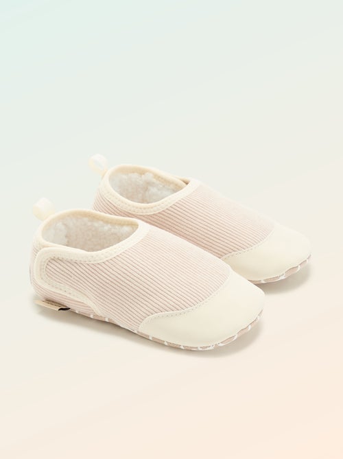 Chaussons côtelés à scratchs - 'Kitchoun' - Kiabi
