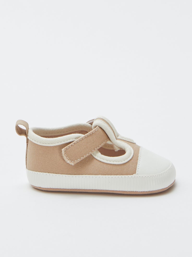 Chaussons esprit baskets en toile Beige - Kiabi
