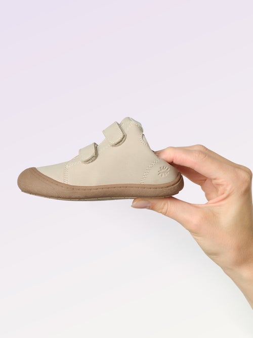 Chaussures motricité 3 '1ers pas' - Kitchoun - Kiabi Chaussures motricité 3 '1ers pas' - Kitchoun - Kiabi