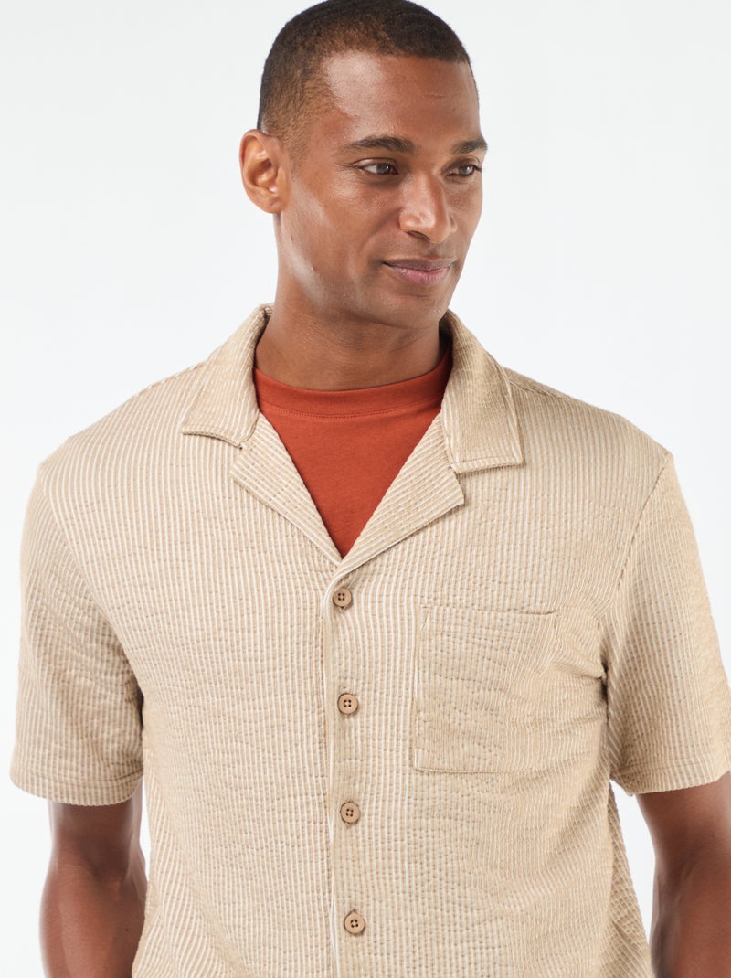 Chemise à manches courtes en matière type crépon Beige - Kiabi