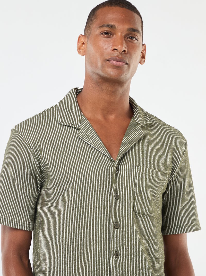 Chemise à manches courtes en matière type crépon Vert - Kiabi