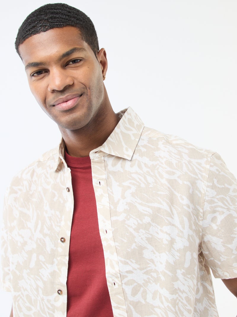 Chemise à manches courtes légère avec motif Beige - Kiabi