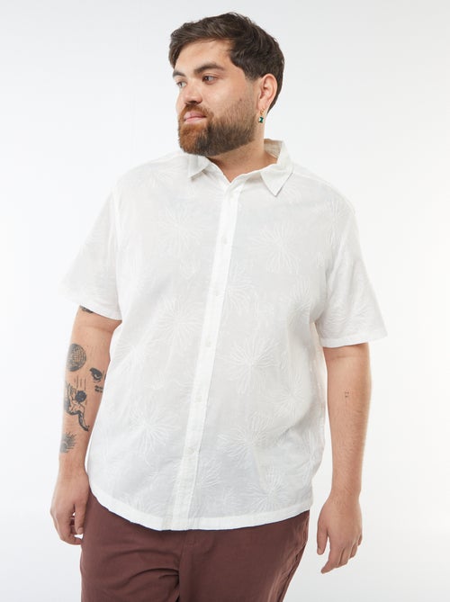 Chemise manches courtes avec broderies fleurs all over - Kiabi