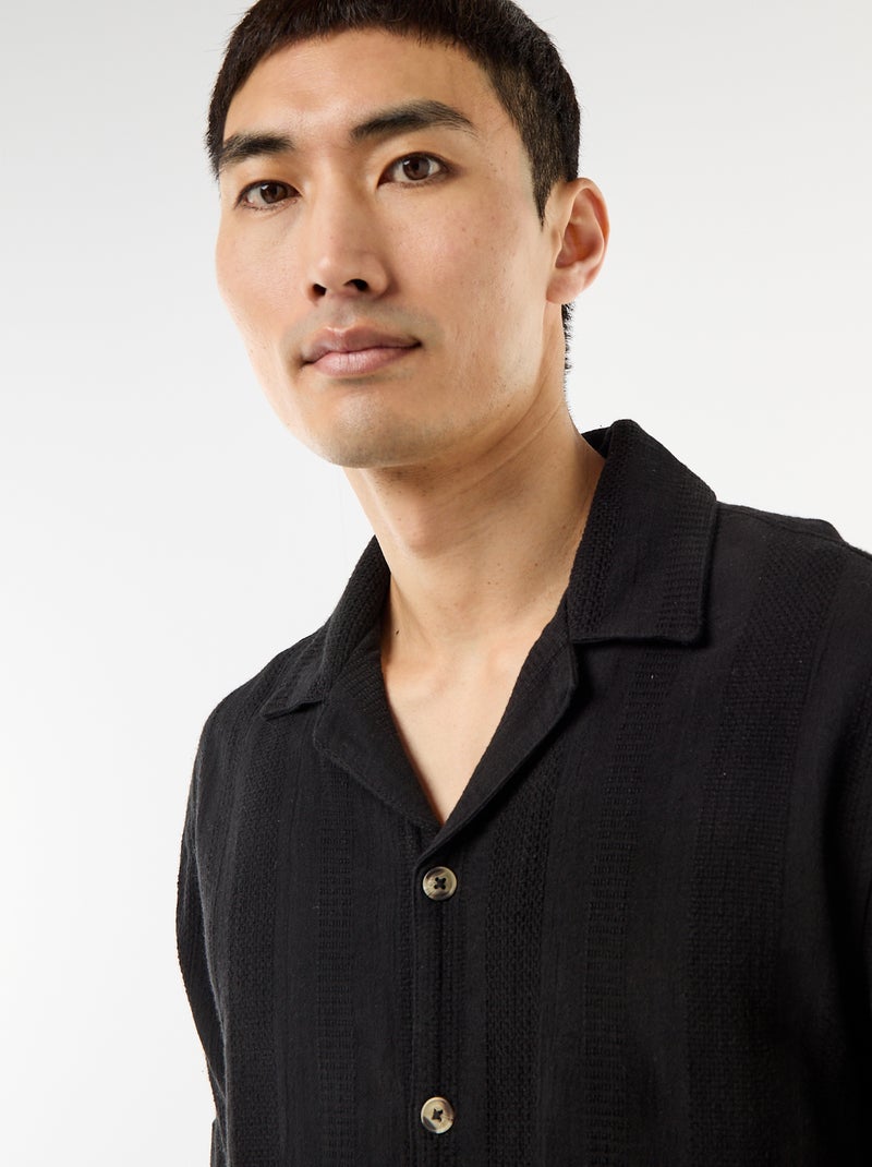 Chemise manches courtes en maille fantaisie Noir - Kiabi