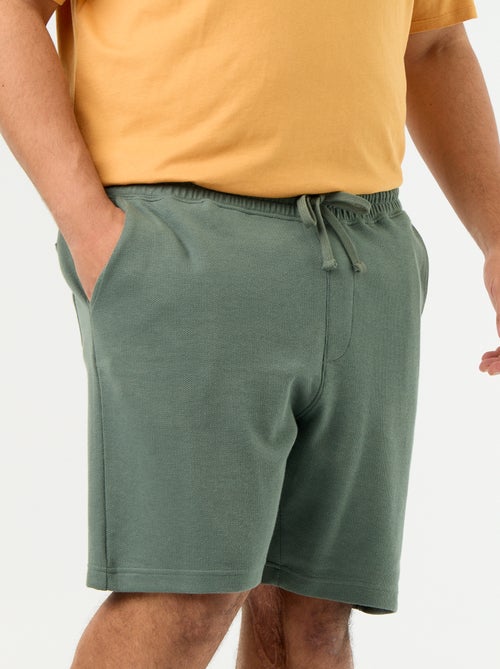 Chino Bermuda Shorts with Elasticated Waist - Kiabi Chino Bermuda Shorts with Elasticated Waist - Kiabi