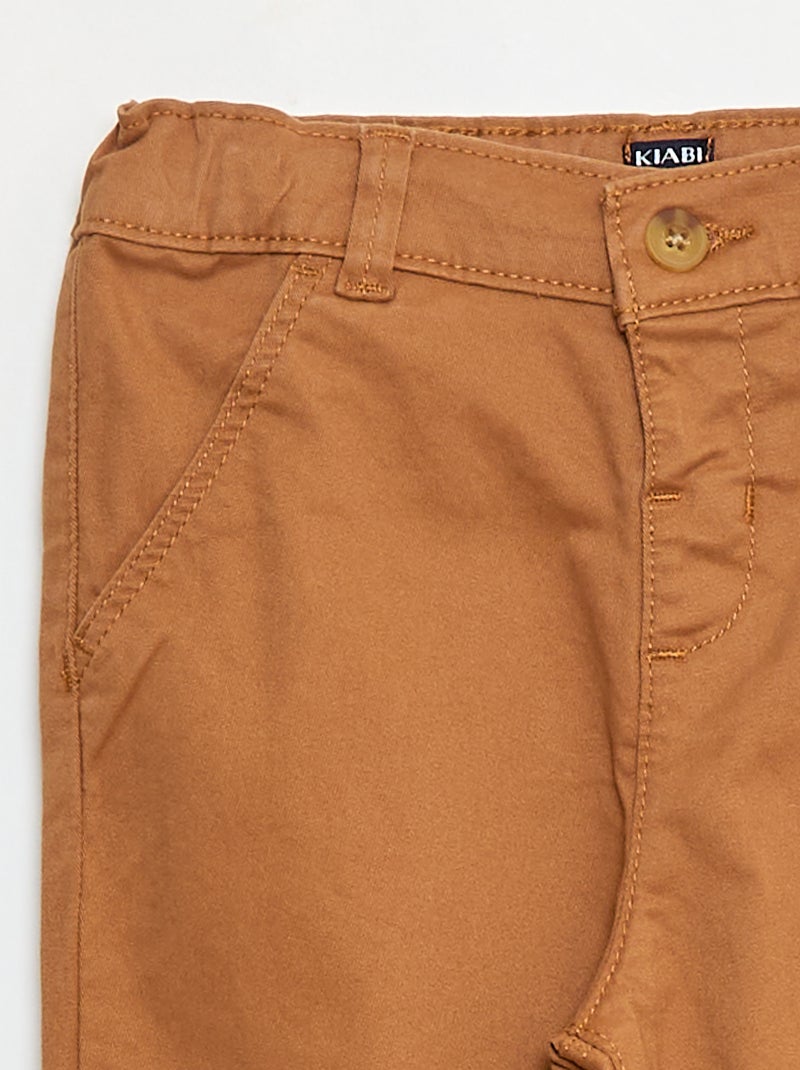 Chino dritto in cotone stretch Beige - Kiabi