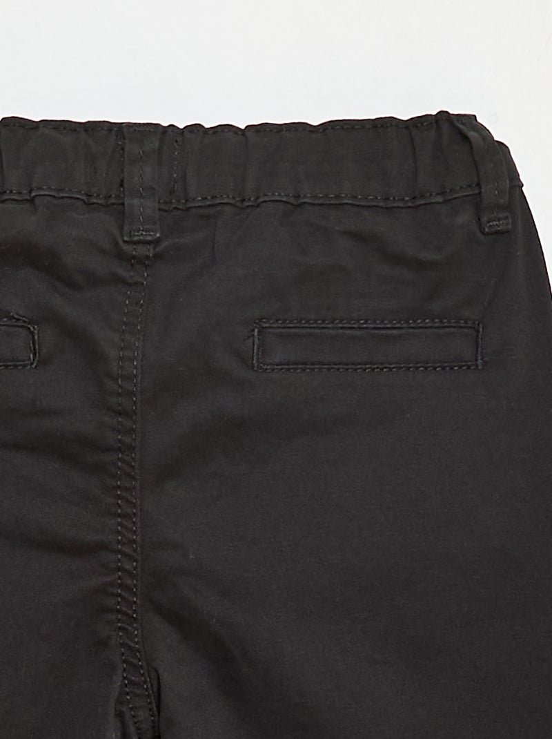 Chino droit en coton stretch Noir - Kiabi
