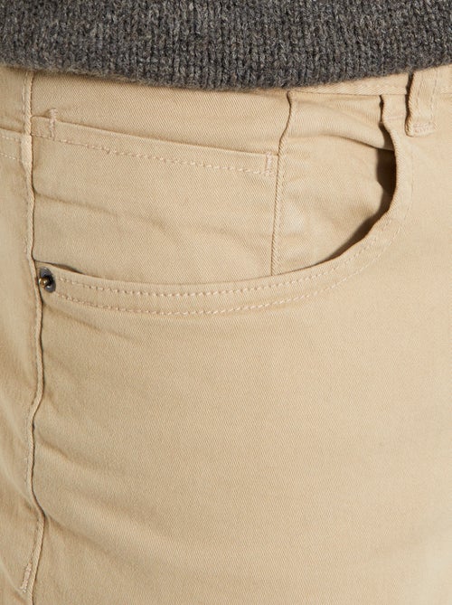 Chino slim 5 poches - L32 - Kiabi Chino slim 5 poches - L32 - Kiabi