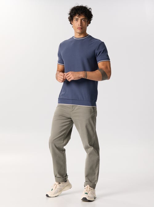 Chino uni taille standard - Kiabi