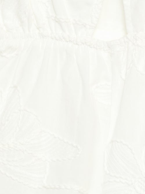 Combinaison short avec grandes fleurs brodées - Kiabi