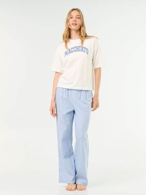 Completo pigiama in cotone - T-shirt + pantaloni - Kiabi Completo pigiama in cotone - T-shirt + pantaloni - Kiabi