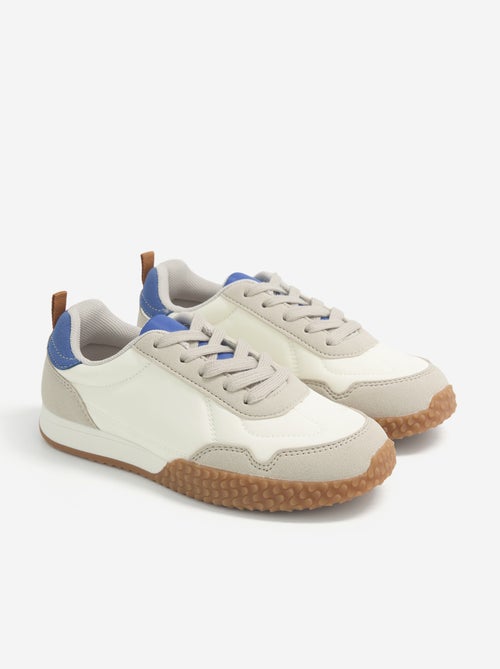 Contrast Low-Top Lace-Up Sneakers - Kiabi Contrast Low-Top Lace-Up Sneakers - Kiabi