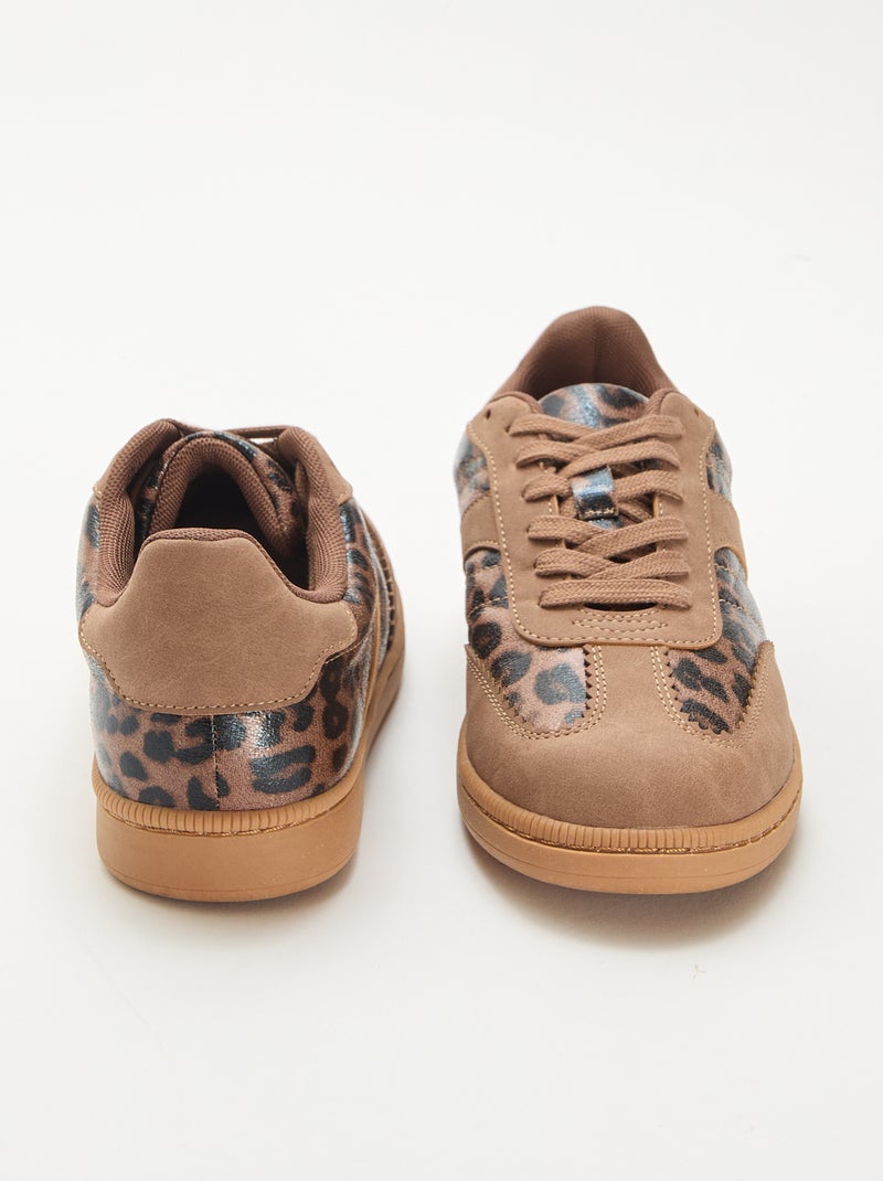 Contrast Panel Low-Top Sneakers Brown - Kiabi