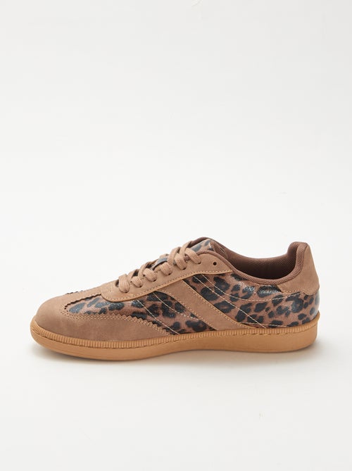 Contrast Panel Low-Top Sneakers - Kiabi