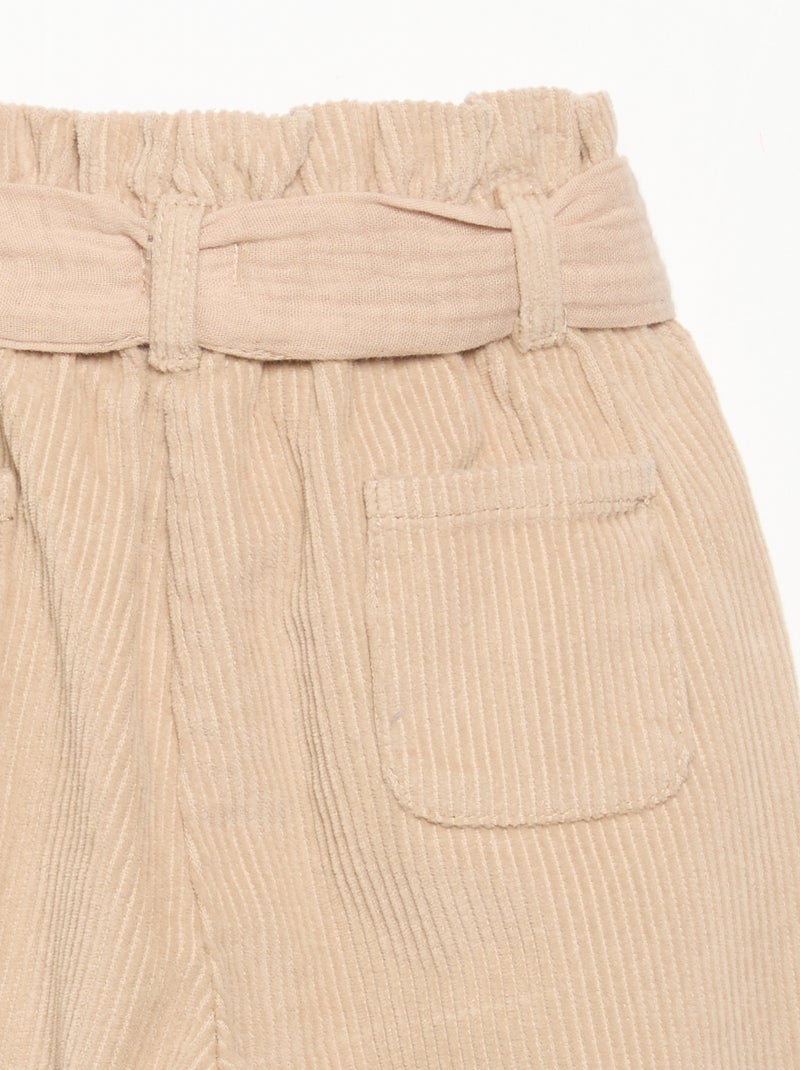 Cordhose mit Gürtel Beige - Kiabi