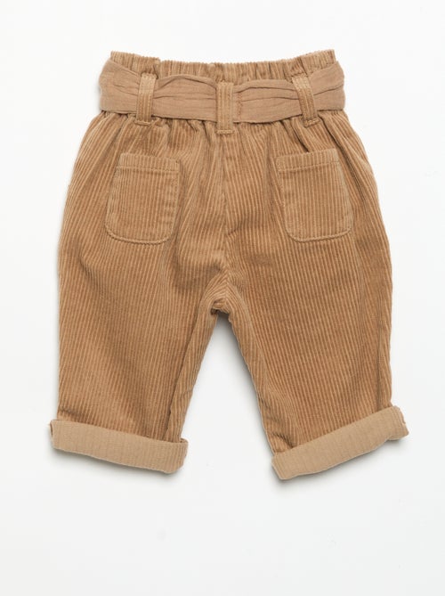 Cordhose mit Gürtel - Kiabi