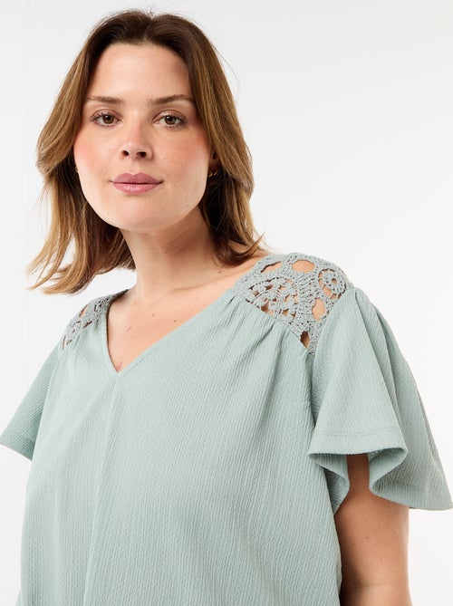 Crepe Knit Tee with Macrame Details - Kiabi
