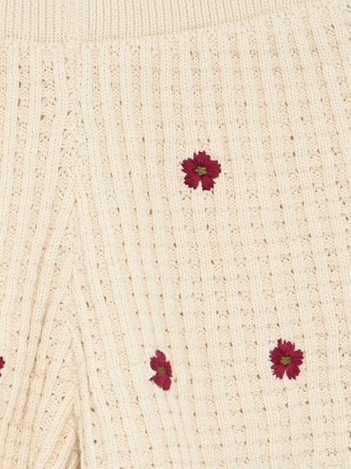 Crochet shorts with embroidered details - Kiabi