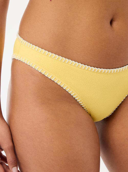 Culotte de bain avec surpiqûres contrastées - Kiabi