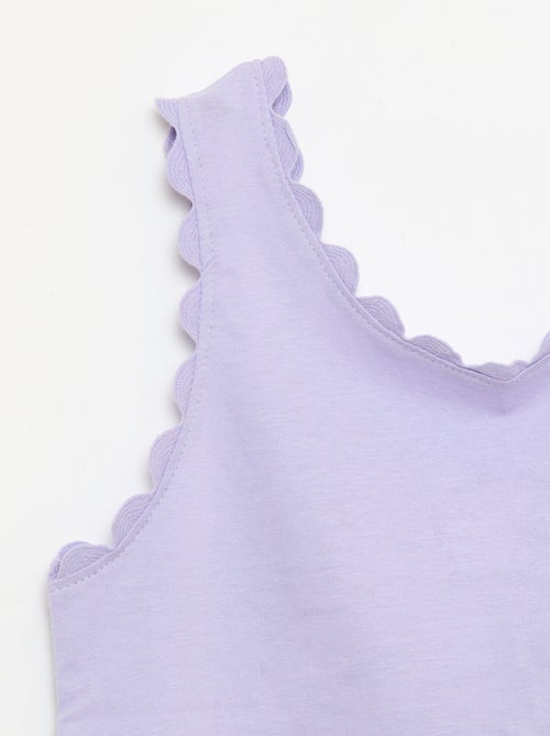 Débardeur uni avec bords ondulés - Kiabi