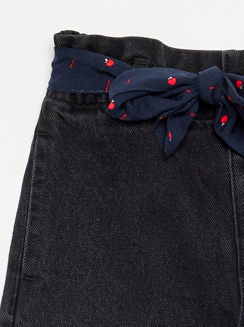 Denim-Hose mit Stoffgürtel - Kiabi