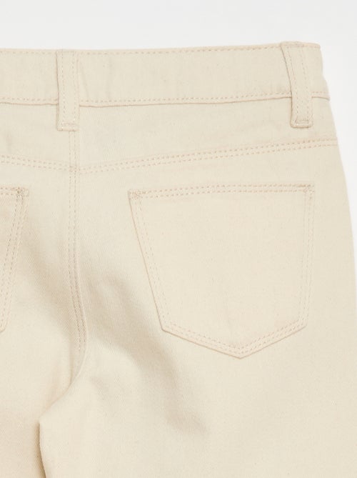 Denimhose mit Mehrfachtaschen - Kiabi
