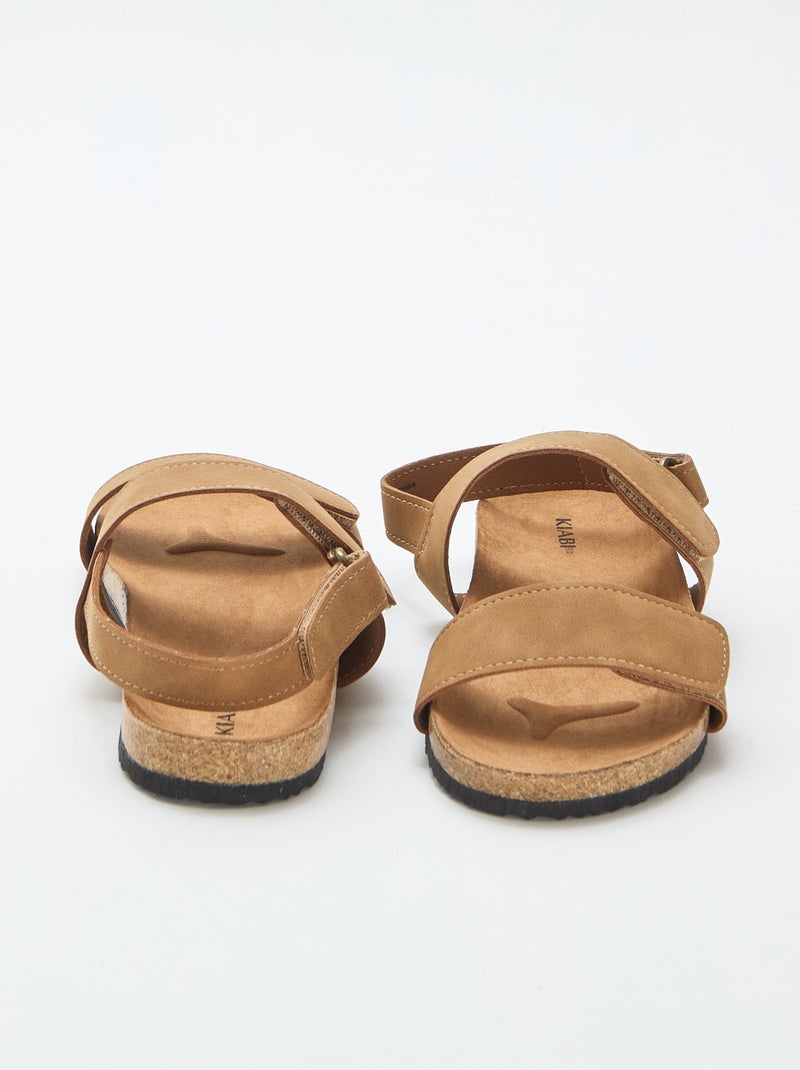 Des sandales à double bride avec scratch Marron - Kiabi