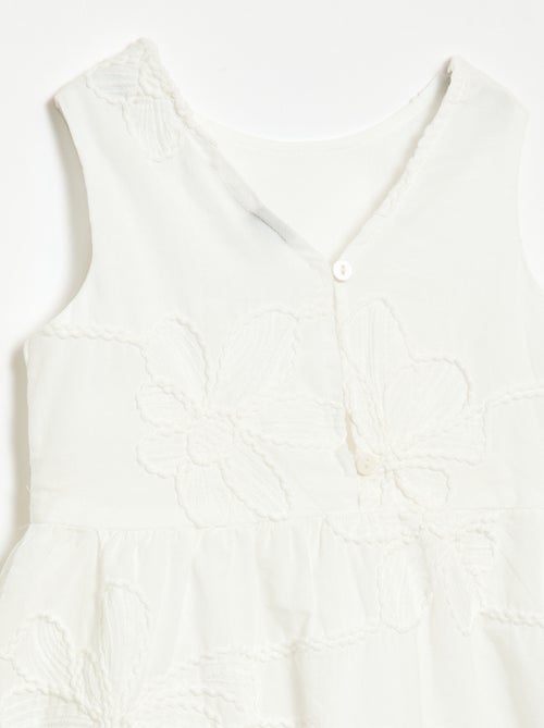 Dress with floral embroidery - Kiabi