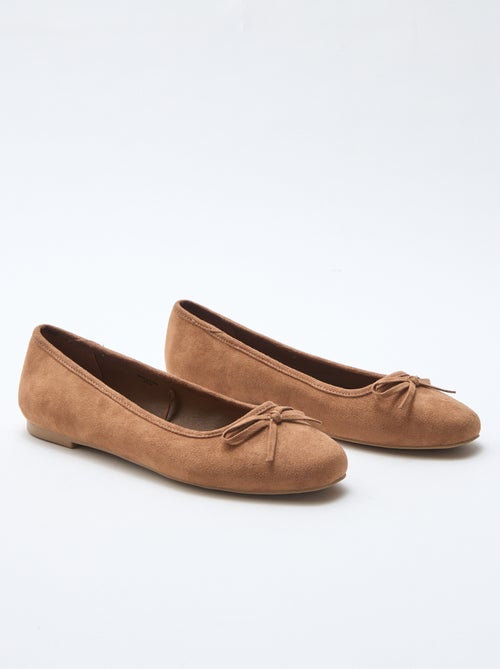 Einfarbige Ballerinas aus Wildlederimitat - Kiabi Einfarbige Ballerinas aus Wildlederimitat - Kiabi