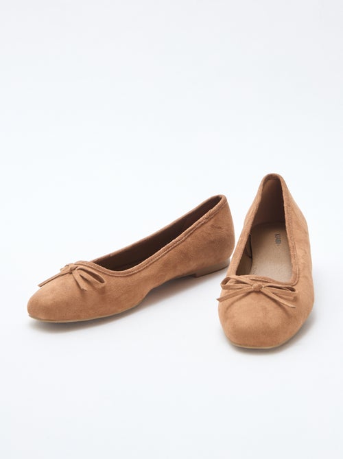 Einfarbige Ballerinas aus Wildlederimitat - Kiabi Einfarbige Ballerinas aus Wildlederimitat - Kiabi