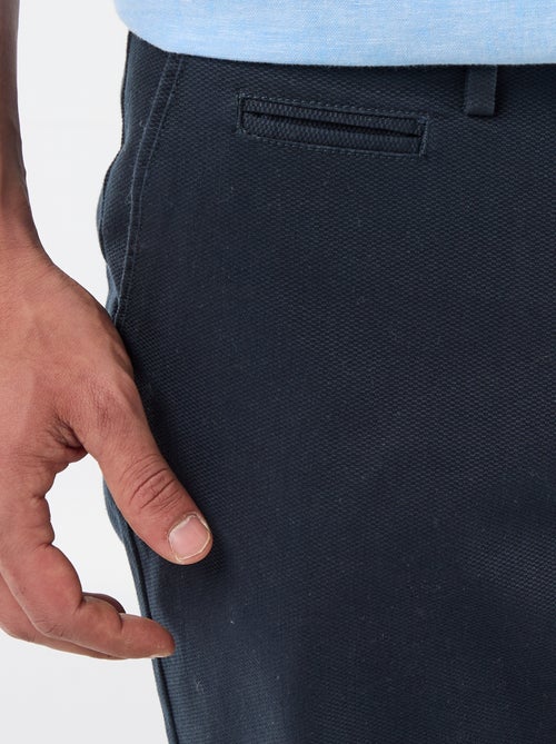 Einfarbige Chino-Bermuda aus Dobby - Kiabi