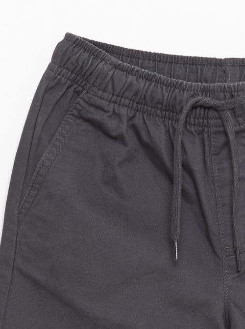 Einfarbige Chino-Bermuda mit Kordelzug - Kiabi