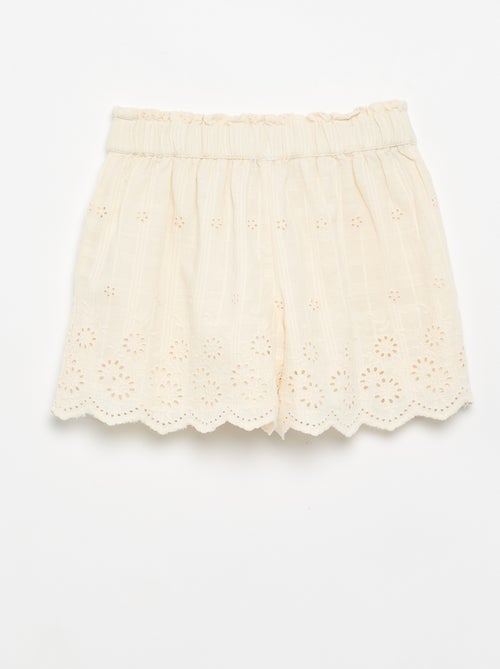 Einfarbige Shorts mit Lochstickerei - Kiabi