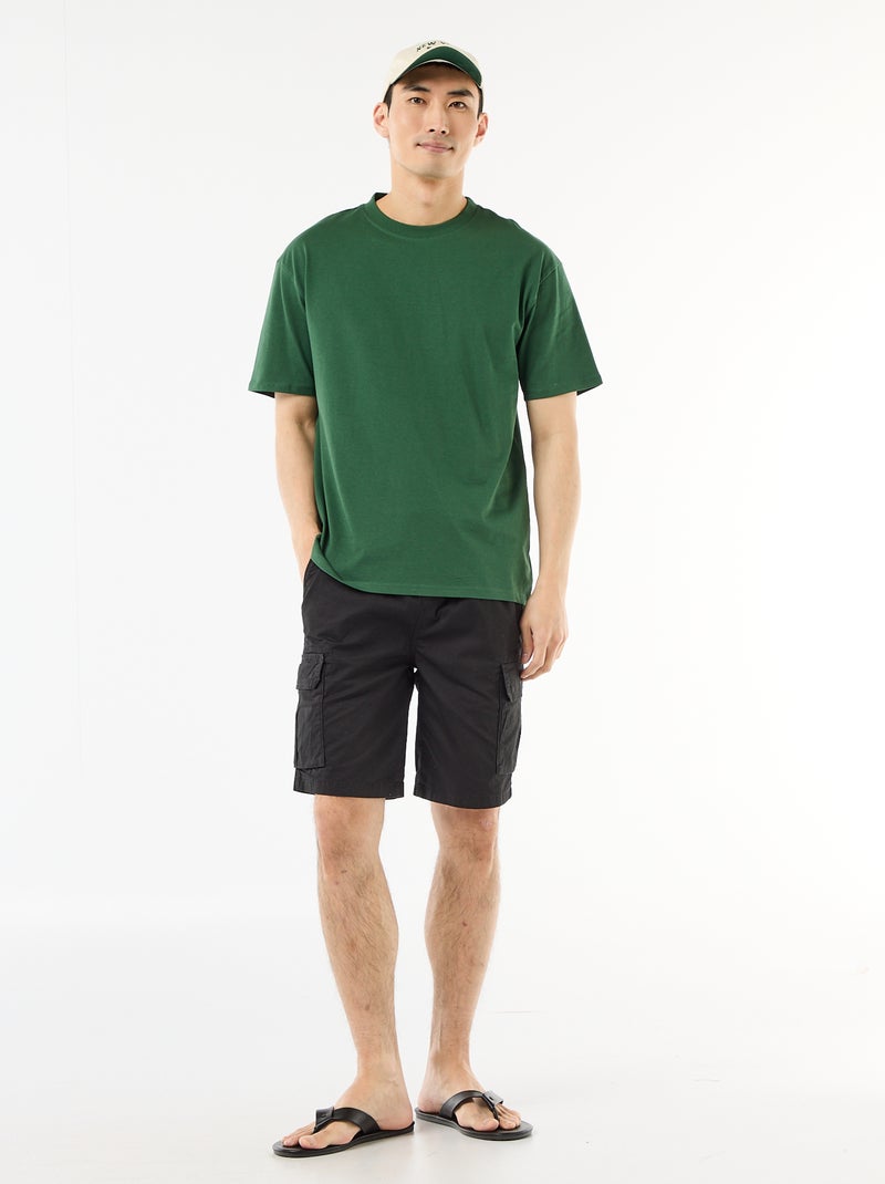Einfarbiges T-Shirt im Comfort Fit / Oversize-Look Grün - Kiabi
