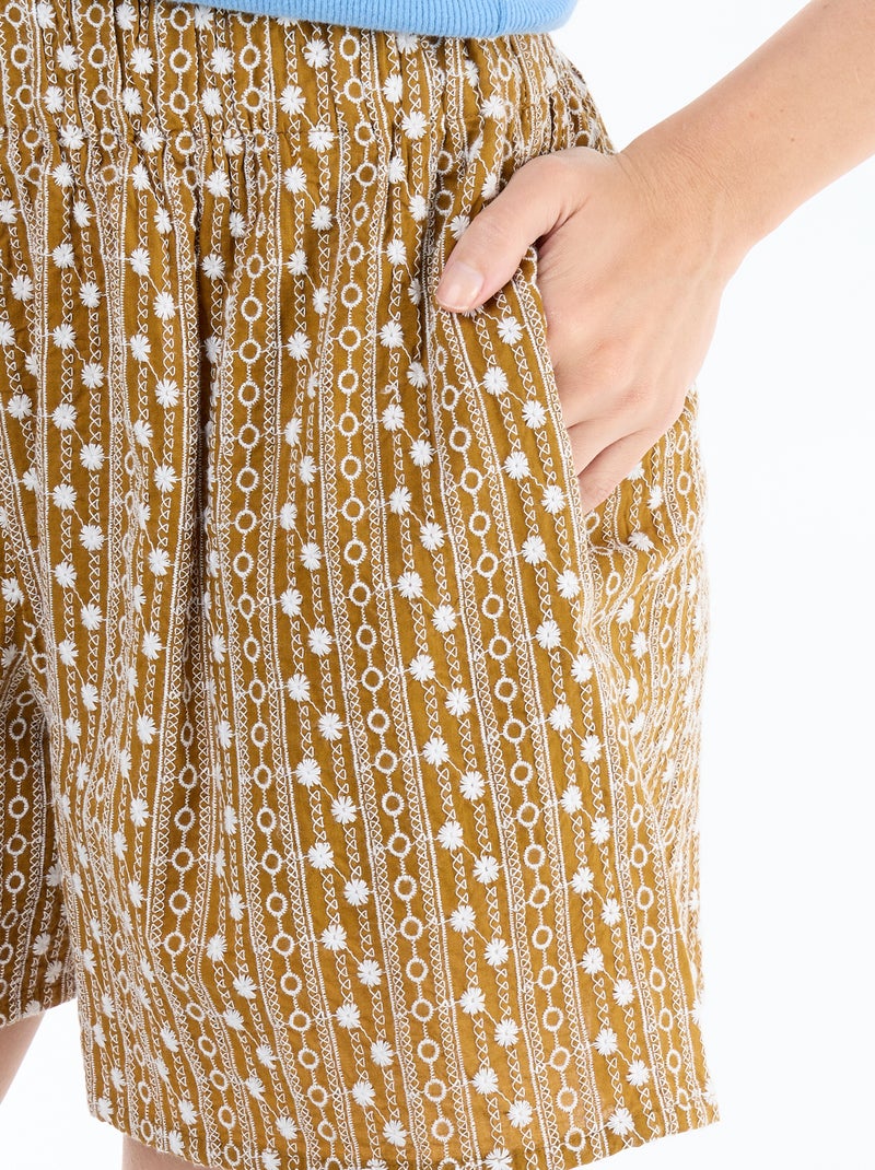 Embroidered elasticated waist shorts Brown - Kiabi