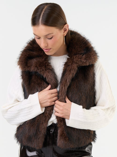 Faux fur sleeveless vest - Kiabi
