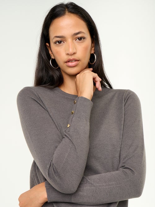 Fine Gauge Knit Round Neck Sweater - Kiabi