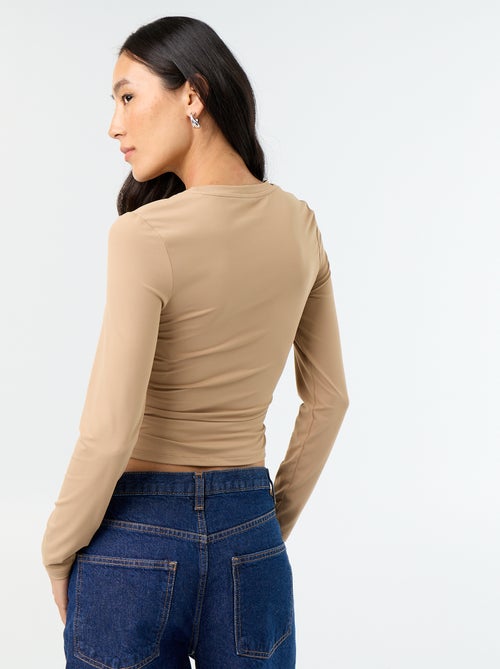 Fitted and pleated T-shirt - Kiabi Fitted and pleated T-shirt - Kiabi