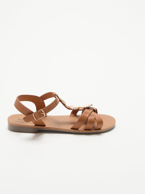 Flache Sandalen mit fantasievollen Muschel-Schmuckelementen - Kiabi Flache Sandalen mit fantasievollen Muschel-Schmuckelementen - Kiabi