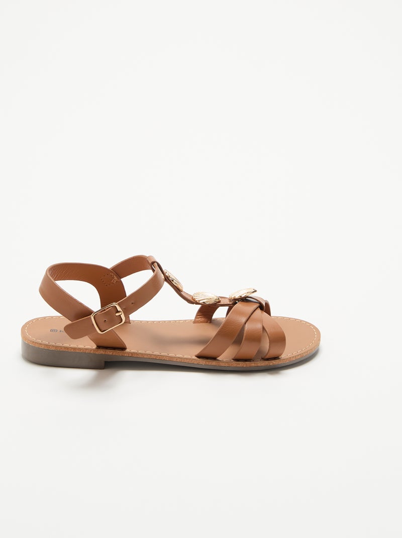 Flache Sandalen mit fantasievollen Muschel-Schmuckelementen Braun - Kiabi
