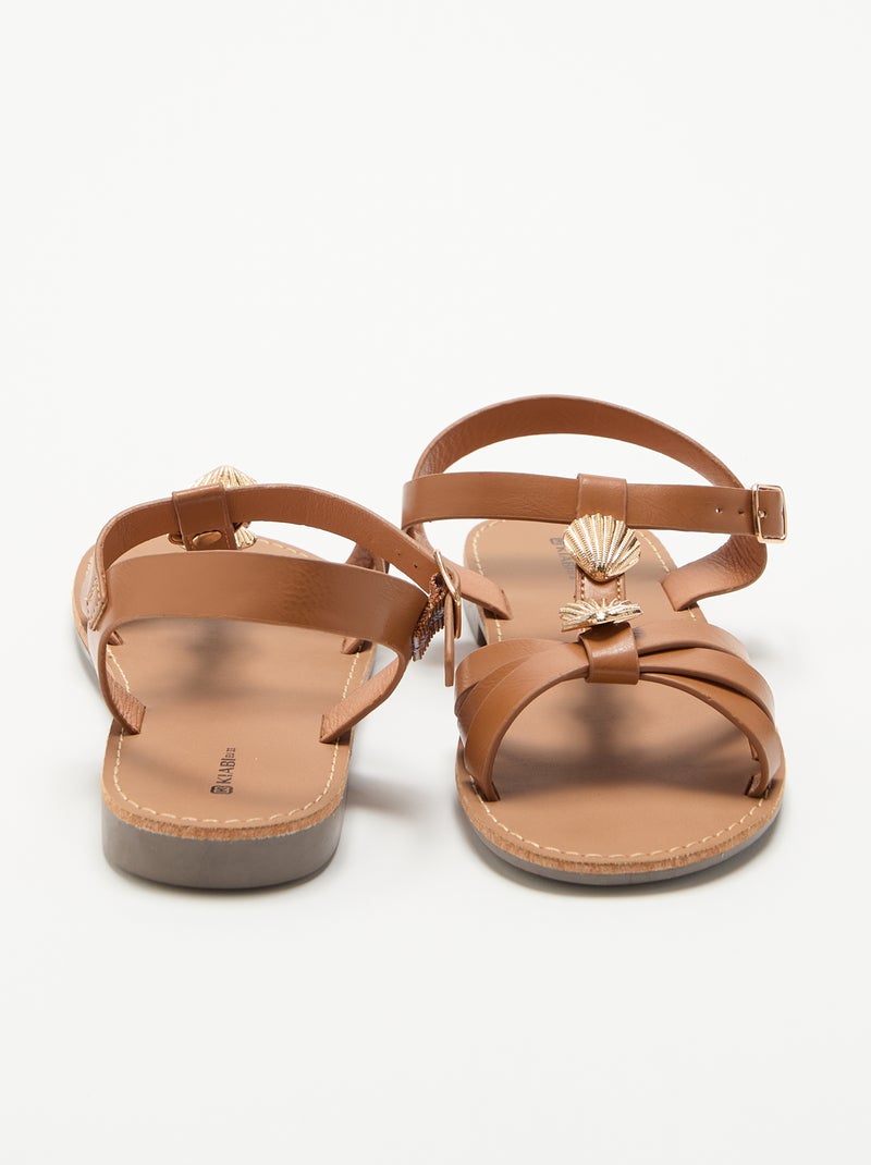 Flache Sandalen mit fantasievollen Muschel-Schmuckelementen Braun - Kiabi