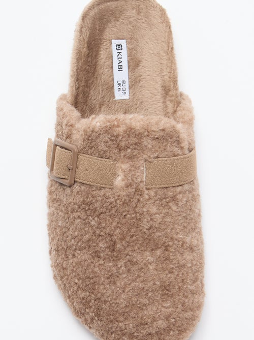 Fleece-lined mule slippers - Kiabi Fleece-lined mule slippers - Kiabi