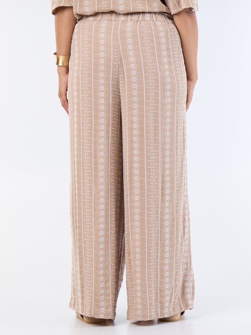 Fliessende Hose mit Stickereien Beige - Kiabi
