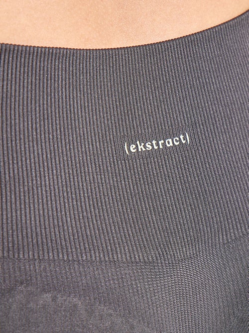 Formende Sport-Shorts - (ekstract) - Kiabi