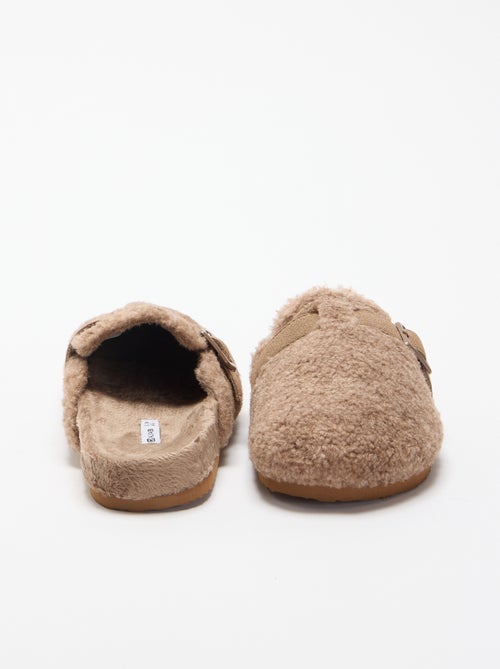 Gefütterte Clog-Hausschuhe - Kiabi Gefütterte Clog-Hausschuhe - Kiabi