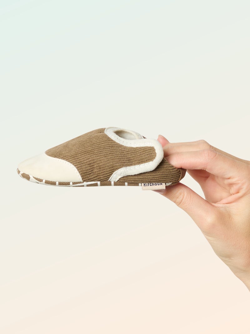 Gerippte Finkli mit Klettverschluss – 'Kitchoun' Kaki - Kiabi