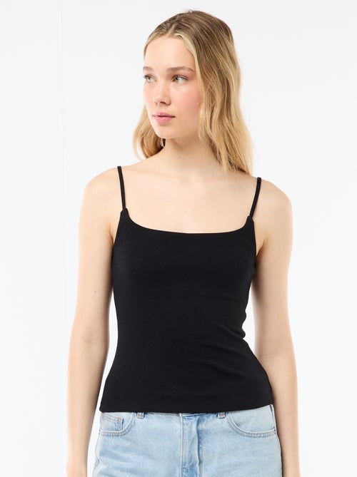 Geripptes Tanktop mit schmalen Trägern - Kiabi Geripptes Tanktop mit schmalen Trägern - Kiabi