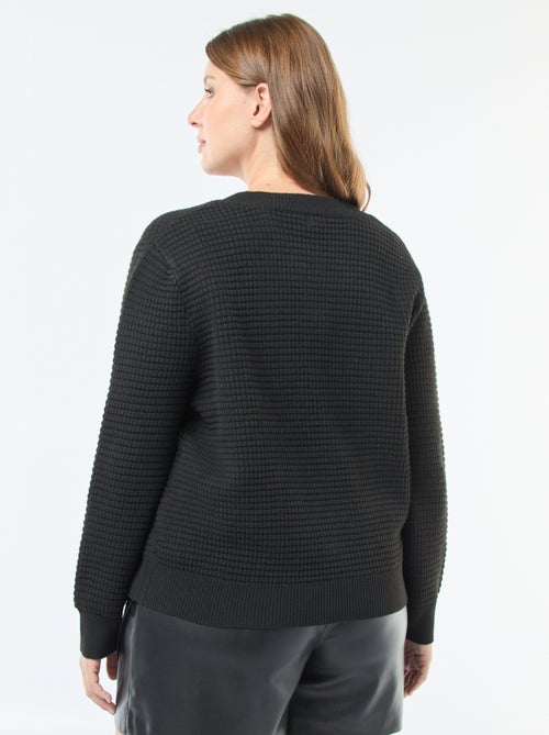 Gilet en maille gaufrée avec boutons dorés - Kiabi