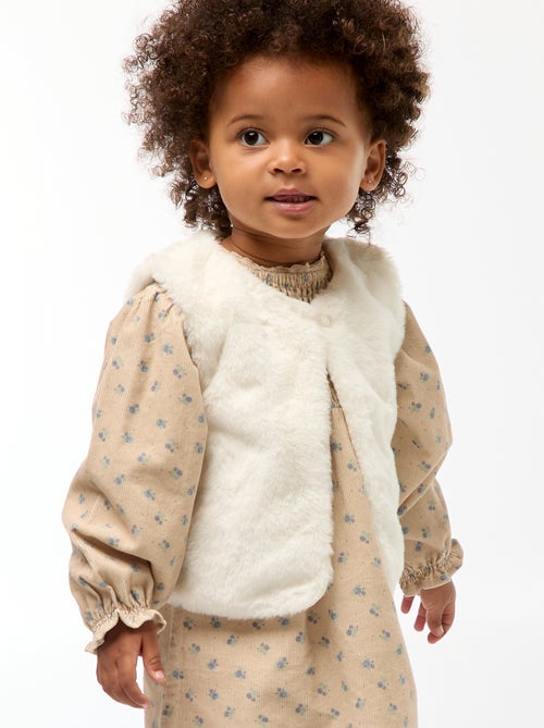 Gilet sans manches en fausse fourrure - Kiabi
